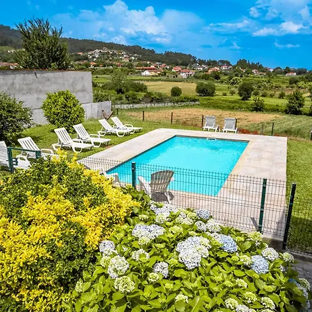 Casa Da Professora Ponte De Lima Holiday home Refoios do Lima