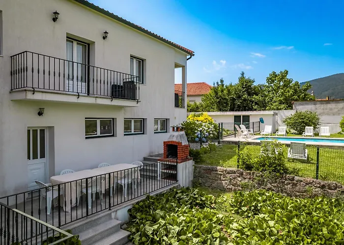 Casa Da Professora Ponte De Lima Сasa de vacaciones Refoios do Lima